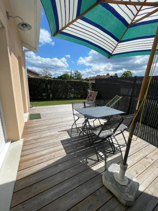 Le Porge Location T2 Neuf Exterior foto